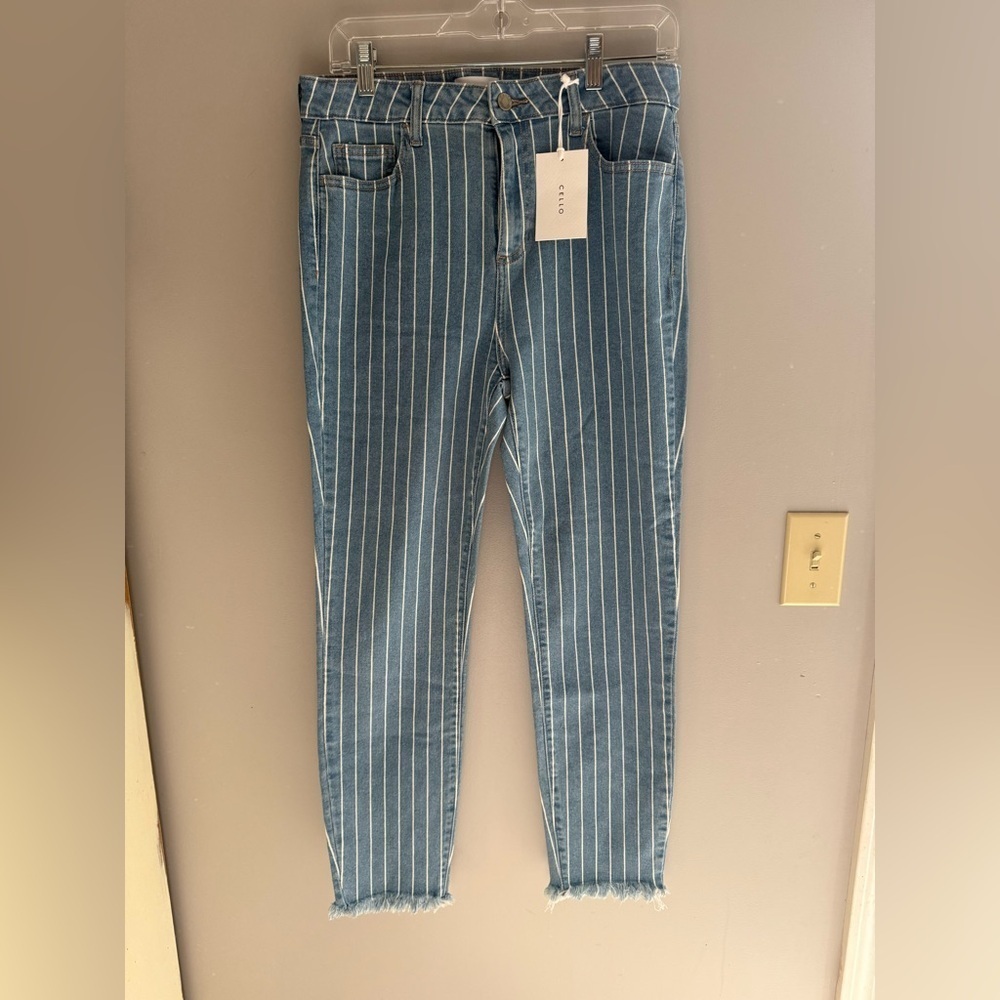 Cello Blue White Striped Skinny Jeans Women’s SZ 11 Highrise Raw Hem New Fall